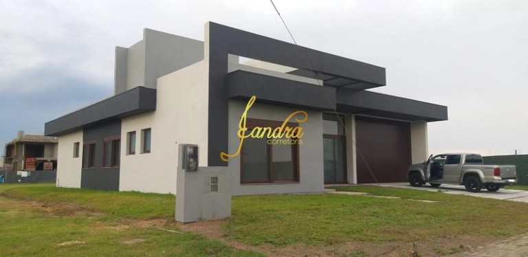 Imagem Casa de Condomínio com 4 Quartos à Venda, 350 m² em Atlantida Sul - Osorio Imagem Casa de Condomínio com 4 Quartos à Venda, 350 m² em Atlantida Sul - Osorio
