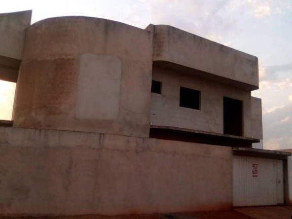 Imóvel com 4 Quartos à Venda, 367 m² em Jardim Residencial Vaughan - Sumaré