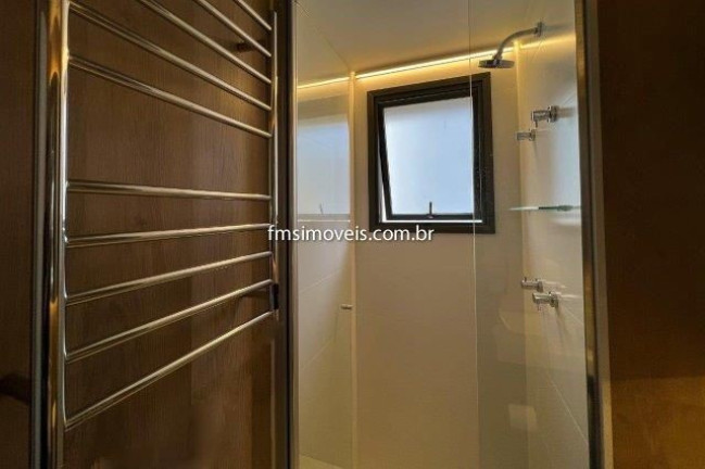 Imagem Imóvel com 1 Quarto para Alugar, 29 m² em Itaim Bibi - São Paulo Imagem Imóvel com 1 Quarto para Alugar, 29 m² em Itaim Bibi - São Paulo