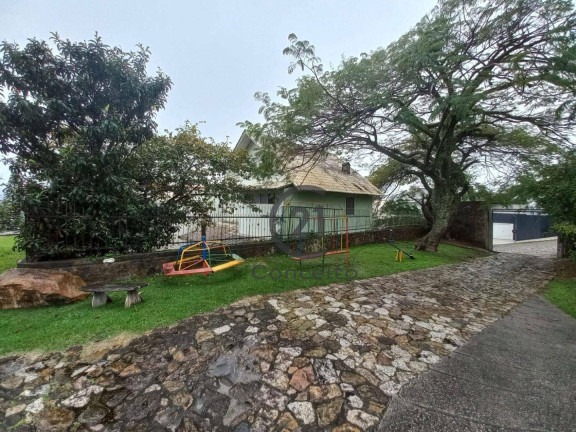 Imagem Casa com 4 Quartos à Venda, 266 m² em Trindade - Florianópolis