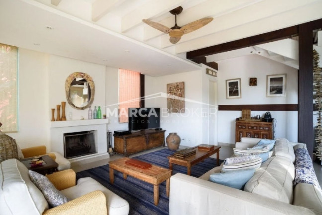 Imagem Sobrado com 4 Quartos à Venda, 1.286 m² em Camburi - São Sebastião Imagem Sobrado com 4 Quartos à Venda, 1.286 m² em Camburi - São Sebastião