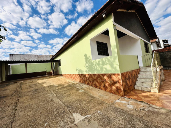 Imagem Casa com 3 Quartos à Venda, 375 m² em São Manuel