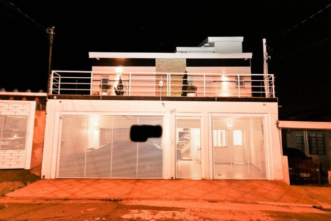 Imagem Casa com 4 Quartos à Venda, 450 m² em Tremembé - São Paulo Imagem Casa com 4 Quartos à Venda, 450 m² em Tremembé - São Paulo