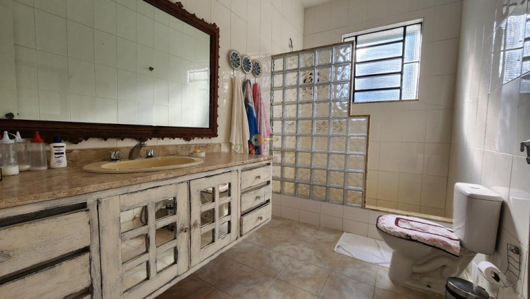 Imagem Casa com 5 Quartos à Venda, 550 m² em Cruzeiro - Teresópolis Imagem Casa com 5 Quartos à Venda, 550 m² em Cruzeiro - Teresópolis