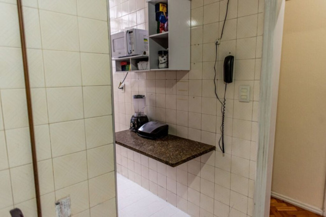 Imagem Imóvel com 3 Quartos à Venda, 120 m² em Tijuca - Rio De Janeiro Imagem Imóvel com 3 Quartos à Venda, 120 m² em Tijuca - Rio De Janeiro