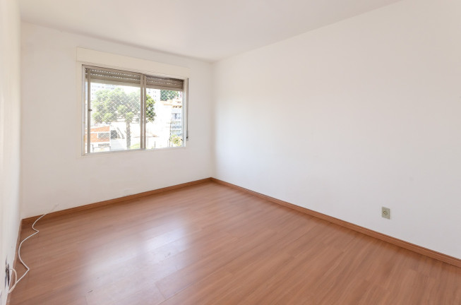 Imagem Imóvel com 2 Quartos à Venda, 64 m² em Jardim Botânico - Porto Alegre Imagem Imóvel com 2 Quartos à Venda, 64 m² em Jardim Botânico - Porto Alegre