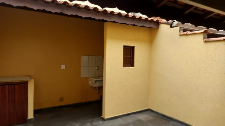 Imagem Casa com 2 Quartos à Venda, 211 m² em Granja Viana - Cotia Imagem Casa com 2 Quartos à Venda, 211 m² em Granja Viana - Cotia