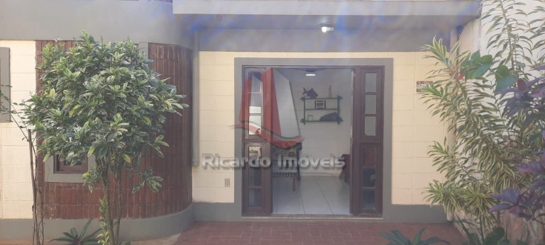 Imagem Casa de Condomínio com 2 Quartos à Venda, 100 m² em Peró - Cabo Frio Imagem Casa de Condomínio com 2 Quartos à Venda, 100 m² em Peró - Cabo Frio