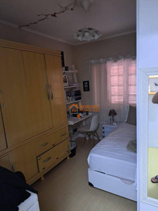 Imagem Casa com 3 Quartos à Venda, 999 m² em Jardim Paraventi - Guarulhos Imagem Casa com 3 Quartos à Venda, 999 m² em Jardim Paraventi - Guarulhos