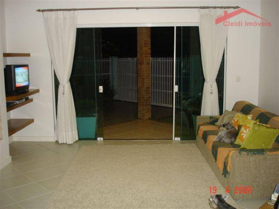 Imagem Casa com 3 Quartos à Venda, 208 m² em Itacolomi - Piçarras Imagem Casa com 3 Quartos à Venda, 208 m² em Itacolomi - Piçarras