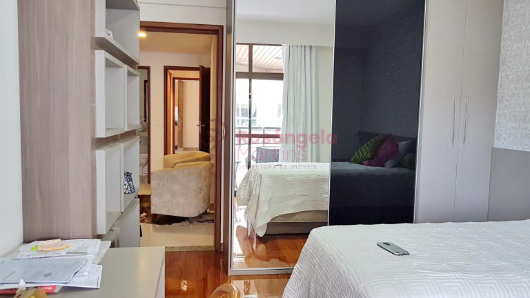 Imagem Apartamento com 4 Quartos à Venda, 354 m² em Itapuã - Vila Velha Imagem Apartamento com 4 Quartos à Venda, 354 m² em Itapuã - Vila Velha
