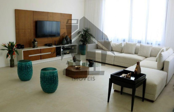 Imagem Casa com 7 Quartos à Venda, 362 m² em Guarajuba - Camaçari