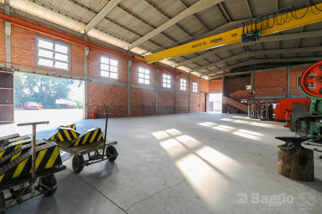 Imagem Imóvel Comercial à Venda, 1.725 m² em Cidade Industrial - Curitiba Imagem Imóvel Comercial à Venda, 1.725 m² em Cidade Industrial - Curitiba