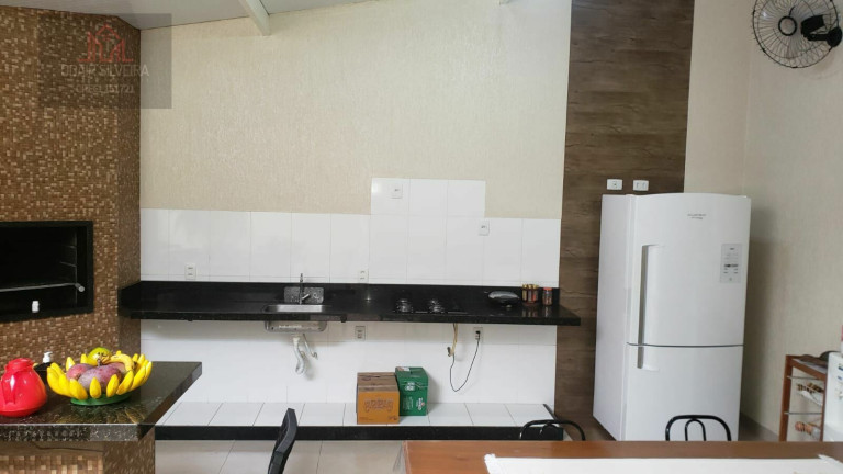 Imagem Sobrado com 3 Quartos à Venda, 231 m² em Parque Nova Carioba - Americana Imagem Sobrado com 3 Quartos à Venda, 231 m² em Parque Nova Carioba - Americana