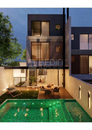 Imagem Sobrado com 3 Quartos à Venda, 229 m² em Ariribá - Balneário Camboriú