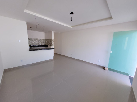Imagem Casa com 3 Quartos à Venda, 90 m²