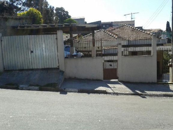 Casa à Venda,  em Vila Maria Helena - Carapicuíba