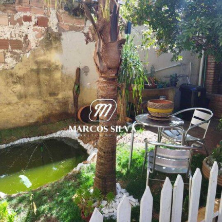 Imagem Casa com 4 Quartos à Venda, 256 m² em Luizote De Freitas - Uberlândia Imagem Casa com 4 Quartos à Venda, 256 m² em Luizote De Freitas - Uberlândia