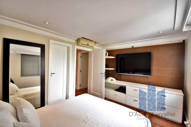Imagem Apartamento com 3 Quartos à Venda, 181 m² em Moema - São Paulo Imagem Apartamento com 3 Quartos à Venda, 181 m² em Moema - São Paulo