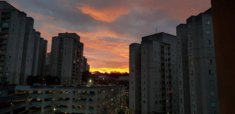 Imagem Apartamento com 2 Quartos à Venda, 68 m² em Jardim Tupanci - Barueri Imagem Apartamento com 2 Quartos à Venda, 68 m² em Jardim Tupanci - Barueri