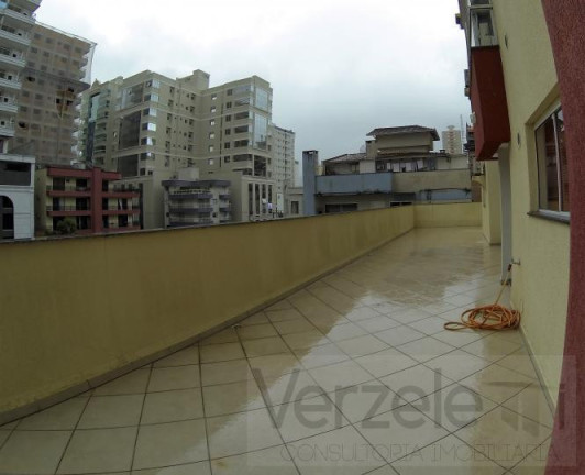 Imagem Apartamento com 3 Quartos para Temporada, 180 m² em Meia Praia - Itapema
