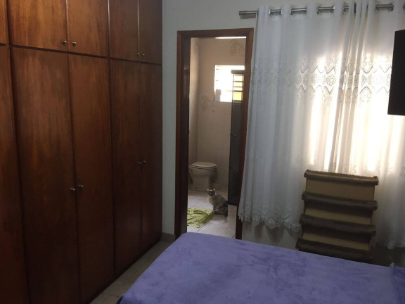 Imagem Casa com 3 Quartos à Venda, 181 m² em Taboão - Diadema Imagem Casa com 3 Quartos à Venda, 181 m² em Taboão - Diadema