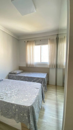 Imagem Apartamento com 3 Quartos à Venda, 130 m² em Centro - Balneário Camboriú Imagem Apartamento com 3 Quartos à Venda, 130 m² em Centro - Balneário Camboriú