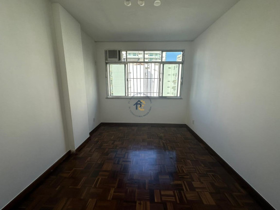 Imagem Apartamento com 2 Quartos à Venda, 80 m² em Icaraí - Niterói Imagem Apartamento com 2 Quartos à Venda, 80 m² em Icaraí - Niterói