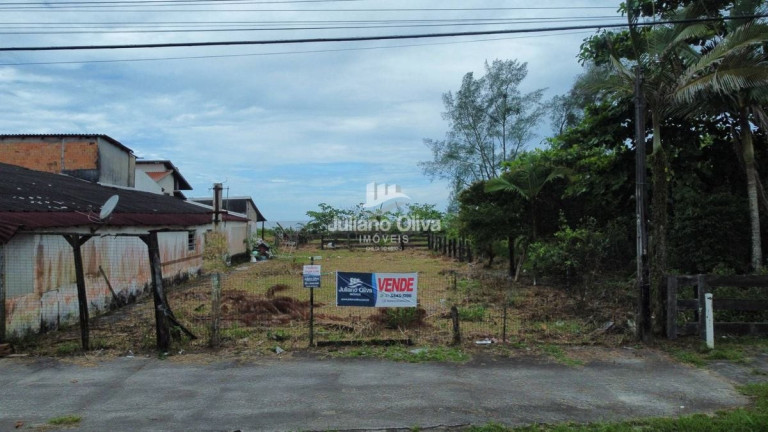 Imagem Terreno à Venda, 840 m² em Barra Do Sai - Itapoá