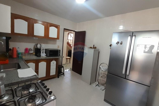 Imagem Casa com 4 Quartos para Alugar, 252 m² em Curicica - Rio De Janeiro Imagem Casa com 4 Quartos para Alugar, 252 m² em Curicica - Rio De Janeiro
