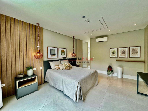 Imagem Casa com 7 Quartos à Venda, 731 m² em Riviera Módulo 21 - Bertioga Imagem Casa com 7 Quartos à Venda, 731 m² em Riviera Módulo 21 - Bertioga