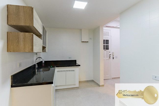 Imagem Apartamento com 3 Quartos à Venda, 110 m² em Lagoa - Rio De Janeiro Imagem Apartamento com 3 Quartos à Venda, 110 m² em Lagoa - Rio De Janeiro