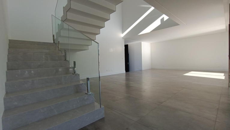 Imagem Casa com 4 Quartos à Venda, 544 m²em Campo Comprido - Curitiba