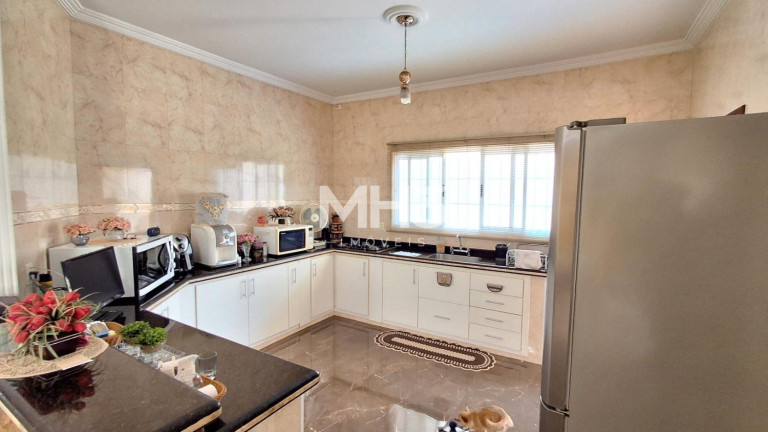 Imagem Casa com 4 Quartos à Venda, 215 m² em Vila Menuzzo - Sumaré Imagem Casa com 4 Quartos à Venda, 215 m² em Vila Menuzzo - Sumaré