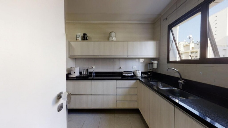 Imagem Imóvel com 3 Quartos à Venda, 121 m² em Moema - São Paulo Imagem Imóvel com 3 Quartos à Venda, 121 m² em Moema - São Paulo