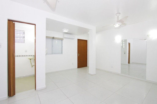 Imagem Apartamento com 1 Quarto à Venda, 60 m² em Centro Histórico - Porto Alegre Imagem Apartamento com 1 Quarto à Venda, 60 m² em Centro Histórico - Porto Alegre