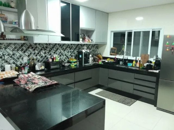 Imagem Casa de Condomínio com 5 Quartos à Venda, 300 m² em Bairro Do Grama - Caçapava