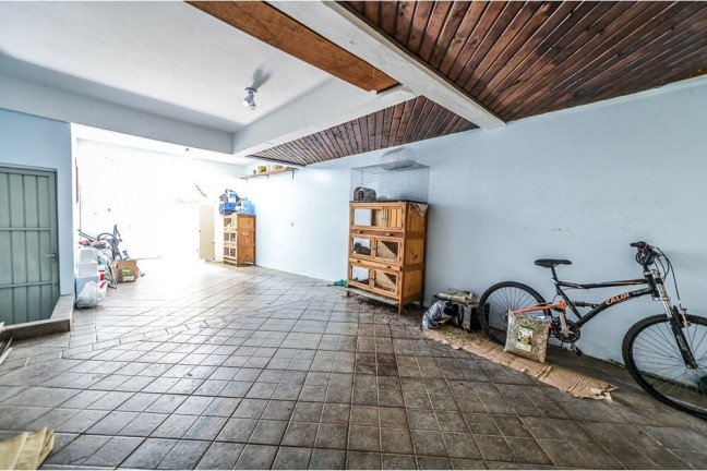 Imagem Casa com 4 Quartos à Venda, 329 m² em Ipanema - Porto Alegre Imagem Casa com 4 Quartos à Venda, 329 m² em Ipanema - Porto Alegre