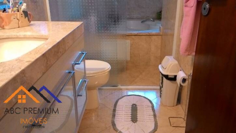 Imagem Sobrado com 4 Quartos à Venda, em Campestre - Santo André Imagem Sobrado com 4 Quartos à Venda, em Campestre - Santo André