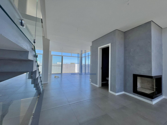 Imagem Casa de Condomínio com 3 Quartos à Venda, 240 m² em Tomazetti - Santa Maria Imagem Casa de Condomínio com 3 Quartos à Venda, 240 m² em Tomazetti - Santa Maria