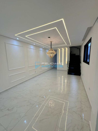 Imagem Casa com 4 Quartos à Venda, 160 m² em Guilhermina - Praia Grande Imagem Casa com 4 Quartos à Venda, 160 m² em Guilhermina - Praia Grande