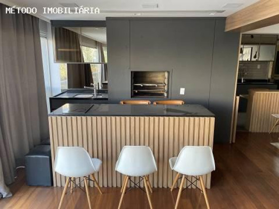 Imagem Imóvel com 2 Quartos à Venda, 121 m² em Pinheiros - São Paulo Imagem Imóvel com 2 Quartos à Venda, 121 m² em Pinheiros - São Paulo