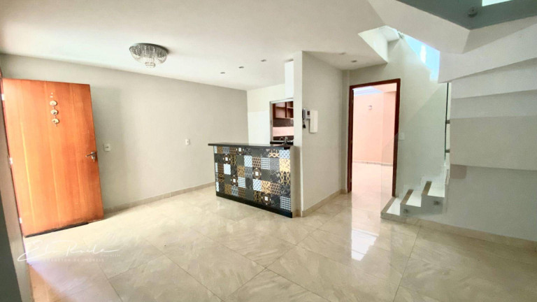 Imagem Casa com 3 Quartos à Venda ou Locação, 123 m² em Riviera - Colatina Imagem Casa com 3 Quartos à Venda ou Locação, 123 m² em Riviera - Colatina