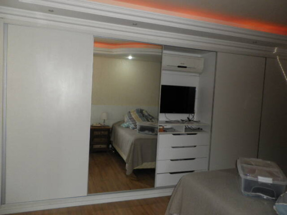 Imagem Casa com 4 Quartos à Venda, 256 m² em Santinho - Florianópolis Imagem Casa com 4 Quartos à Venda, 256 m² em Santinho - Florianópolis