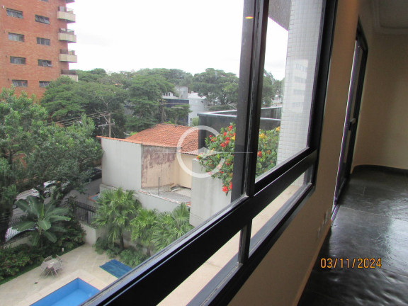 Imagem Apartamento com 4 Quartos à Venda, 220 m² em Moema - São Paulo