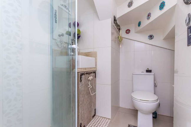 Imagem Casa com 2 Quartos à Venda, em Sarandi - Porto Alegre Imagem Casa com 2 Quartos à Venda, em Sarandi - Porto Alegre