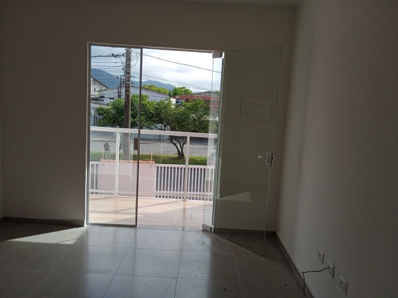 Imagem Casa de Vila com 2 Quartos à Venda, 55 m² em Centro - Bertioga Imagem Casa de Vila com 2 Quartos à Venda, 55 m² em Centro - Bertioga