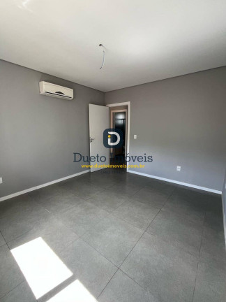 Imagem Casa de Condomínio com 2 Quartos à Venda, 90 m² em Diácono João Luiz Pozzobon - Santa Maria