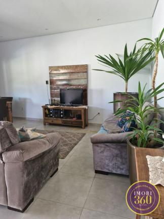 Imagem Imóvel com 2 Quartos à Venda, 680 m² em Limas - Pedra Bela Imagem Imóvel com 2 Quartos à Venda, 680 m² em Limas - Pedra Bela