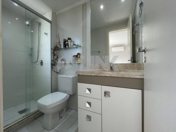 Imagem Apartamento com 2 Quartos à Venda, 90 m² em Higienópolis - Porto Alegre Imagem Apartamento com 2 Quartos à Venda, 90 m² em Higienópolis - Porto Alegre